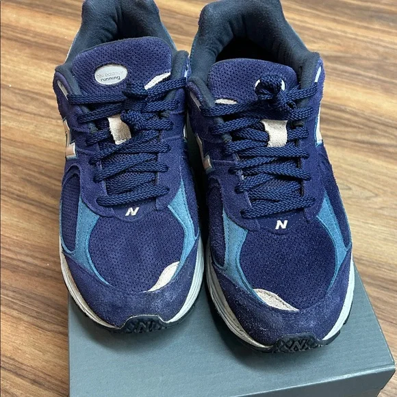 New Balance 2002R - Picture 3 of 7